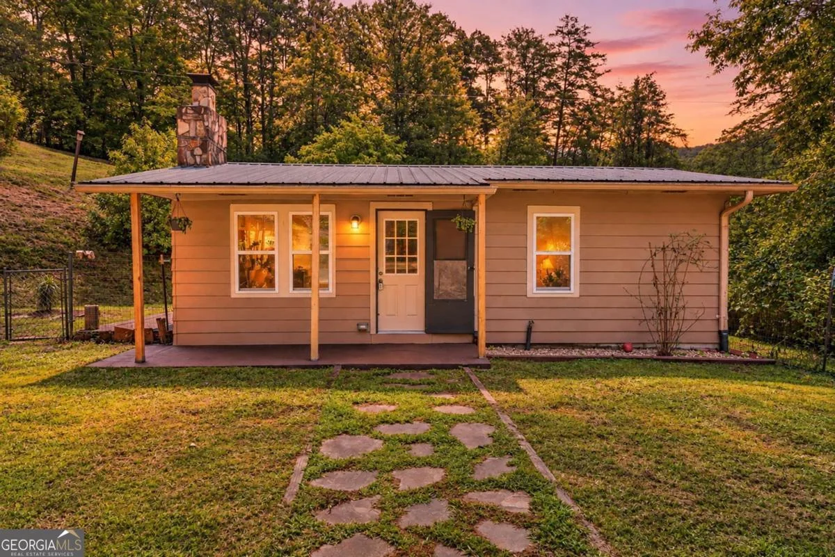 120 Old Hollow Road