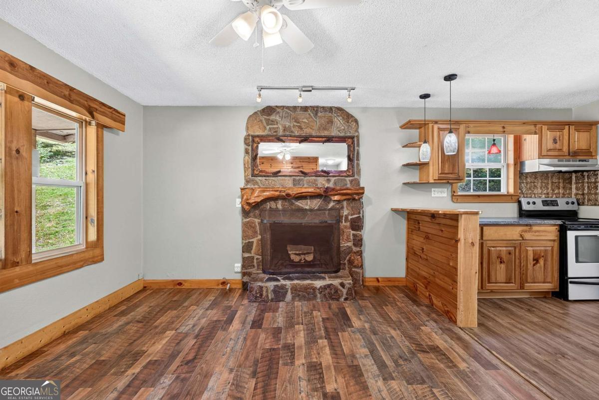 120 Old Hollow RD