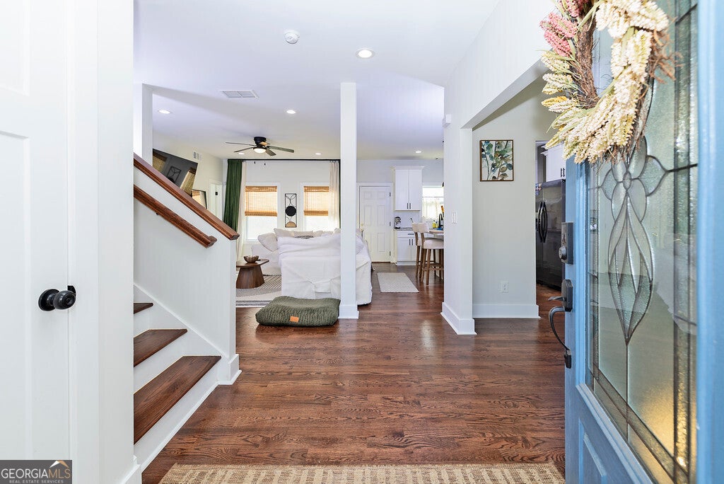 516 Chestnut Oak DR