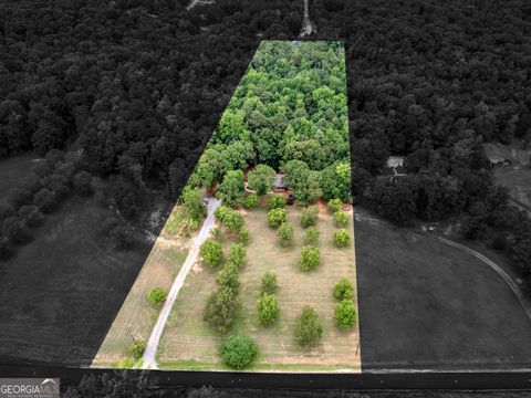 A home in Locust Grove