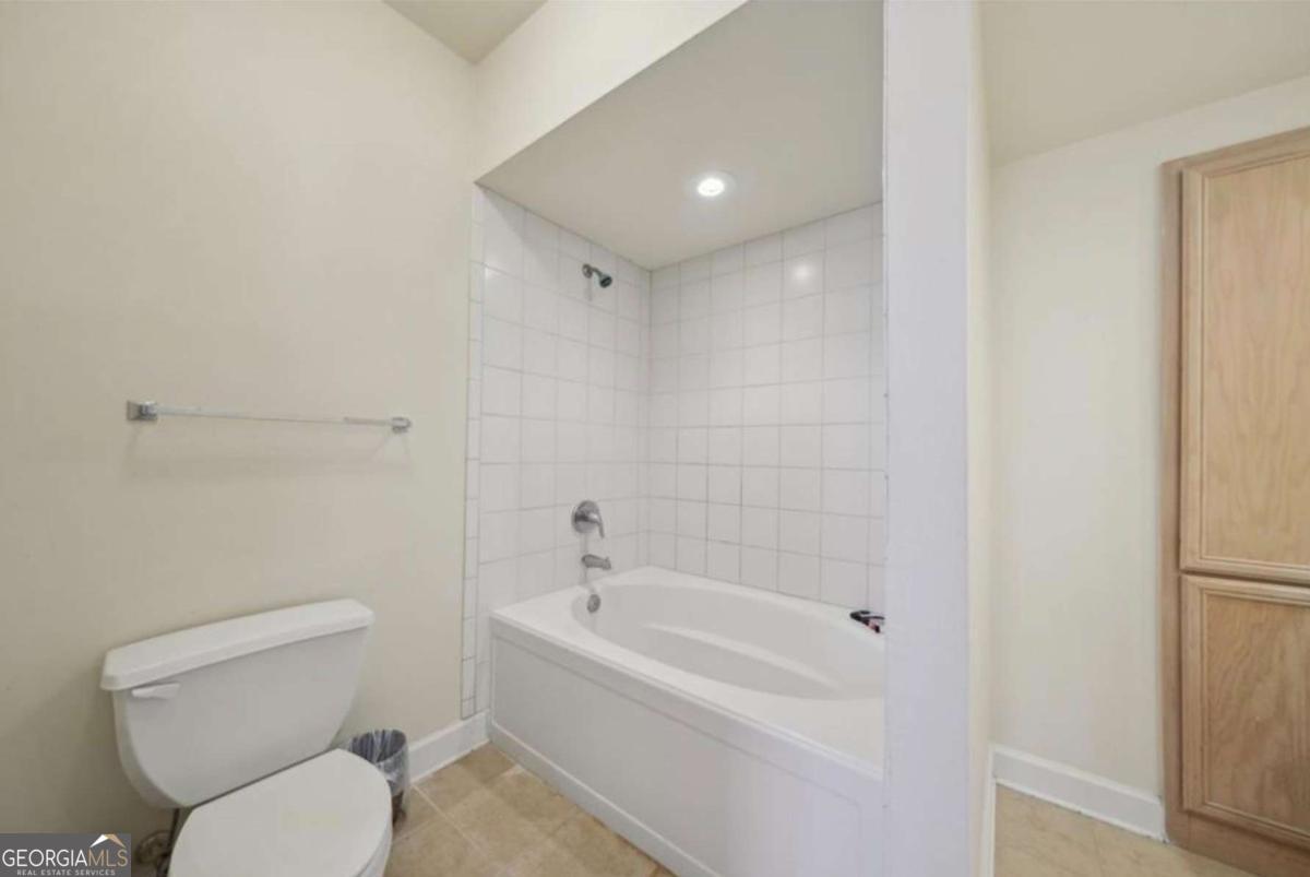Peachtree Place - Residential
