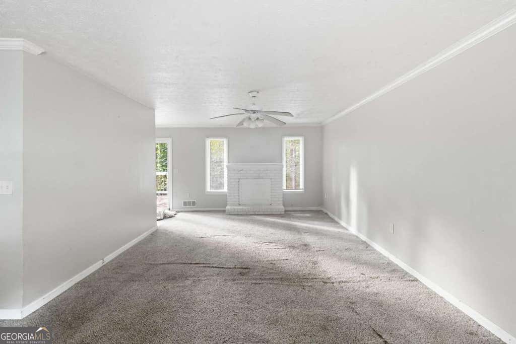 Photo of 837 Hemingway Road, Stone Mountain, GA 30088 (MLS # 10815136)