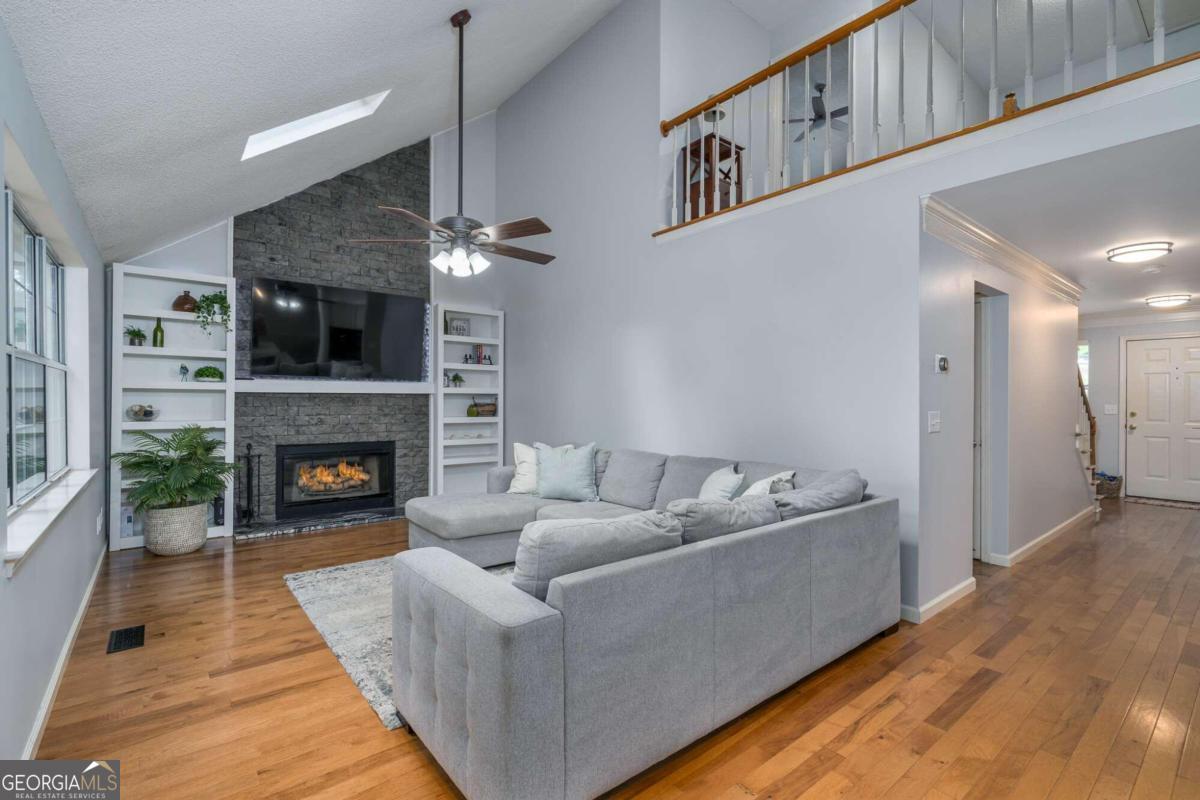 The Oaks on Piedmont - Residential