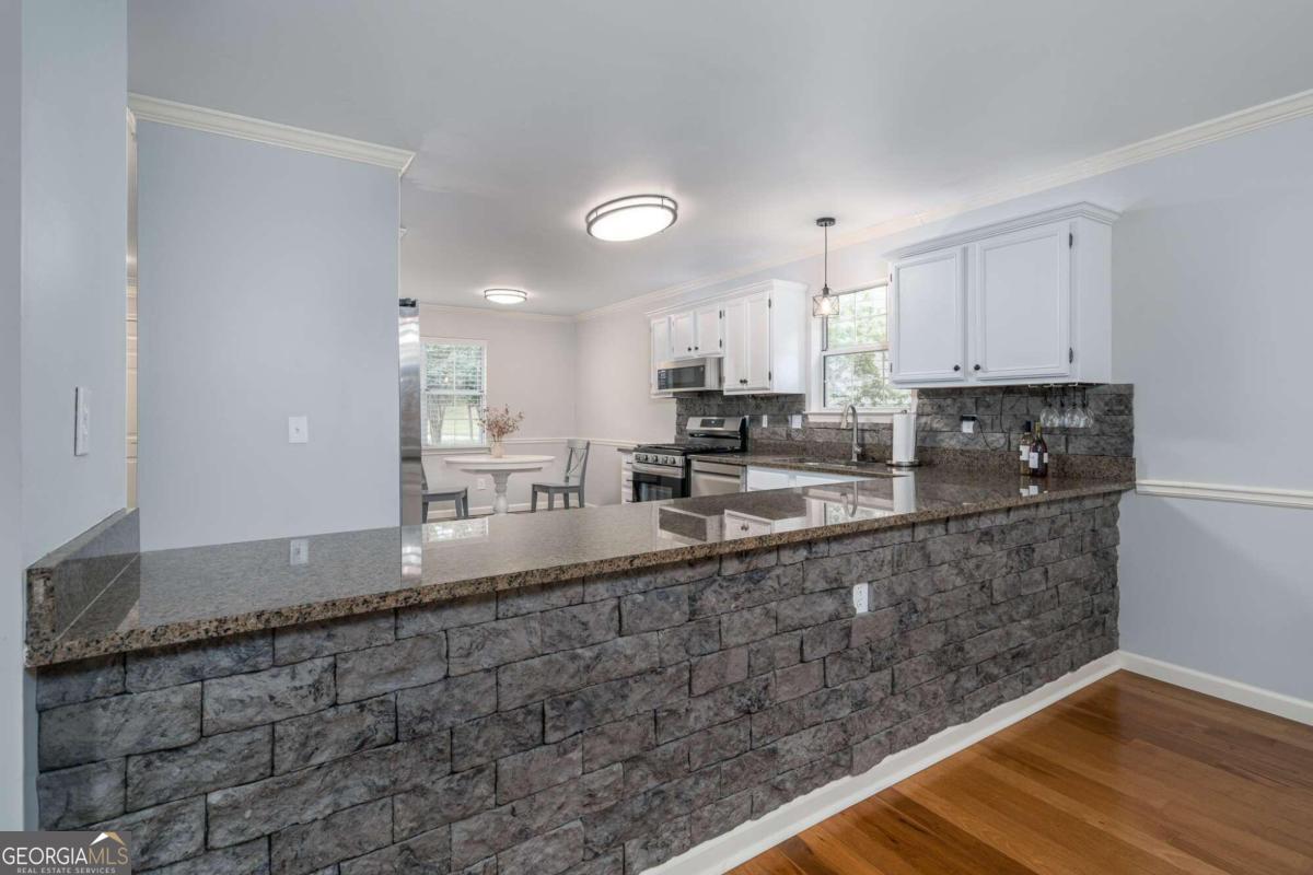 The Oaks on Piedmont - Residential