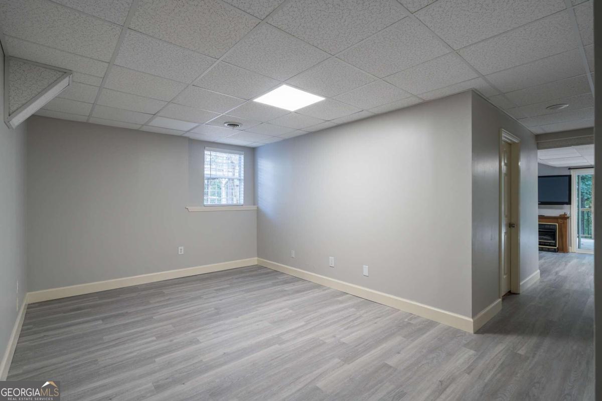 The Oaks on Piedmont - Residential