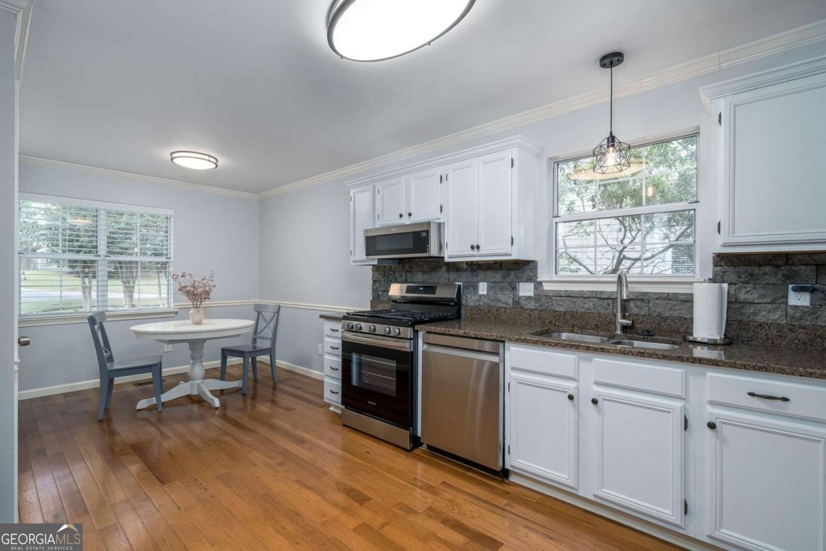 The Oaks on Piedmont - Residential