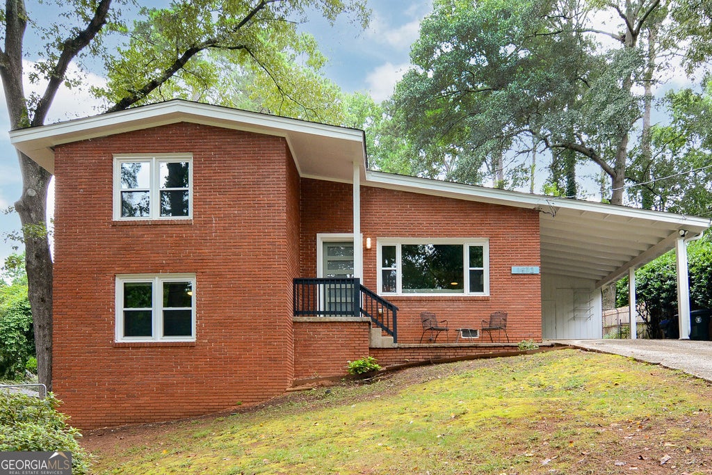 Photo of 1972 McJenkin Drive NE, Atlanta, GA 30345 (MLS # 10820900)