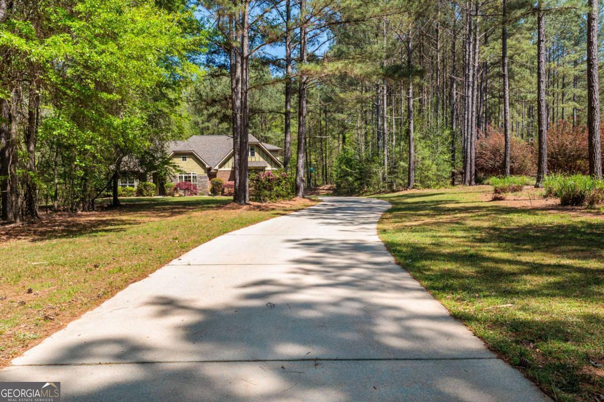 184 Harris Estates DR