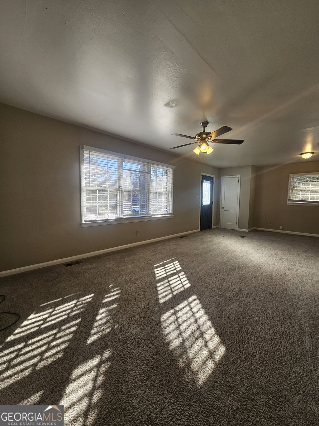 Photo of 142 Burnside Street, Jonesboro, GA 30236 (MLS # 10680106)