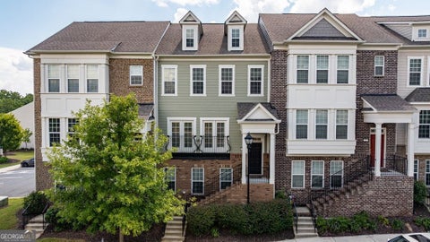Photo of 327 Hudson Way, Woodstock, GA 30189 (MLS # 10838936)