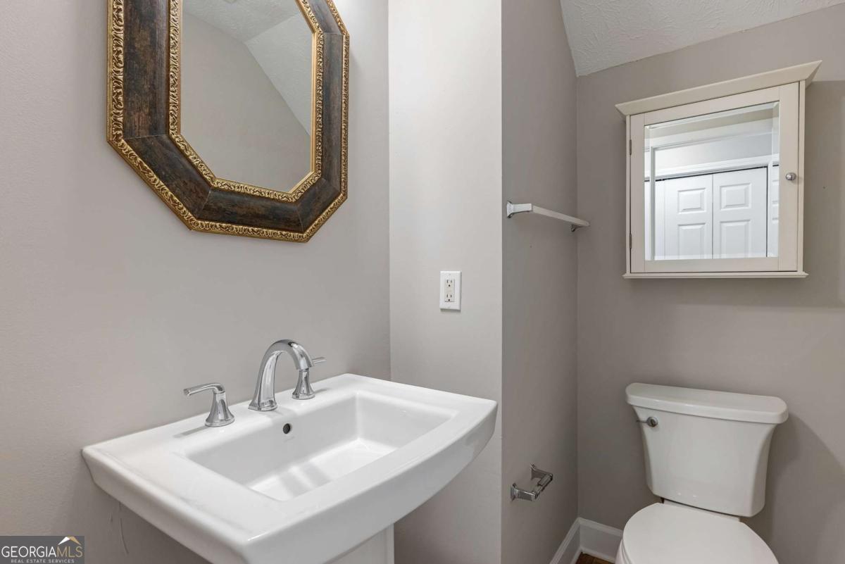 Avensong - Residential Lease
