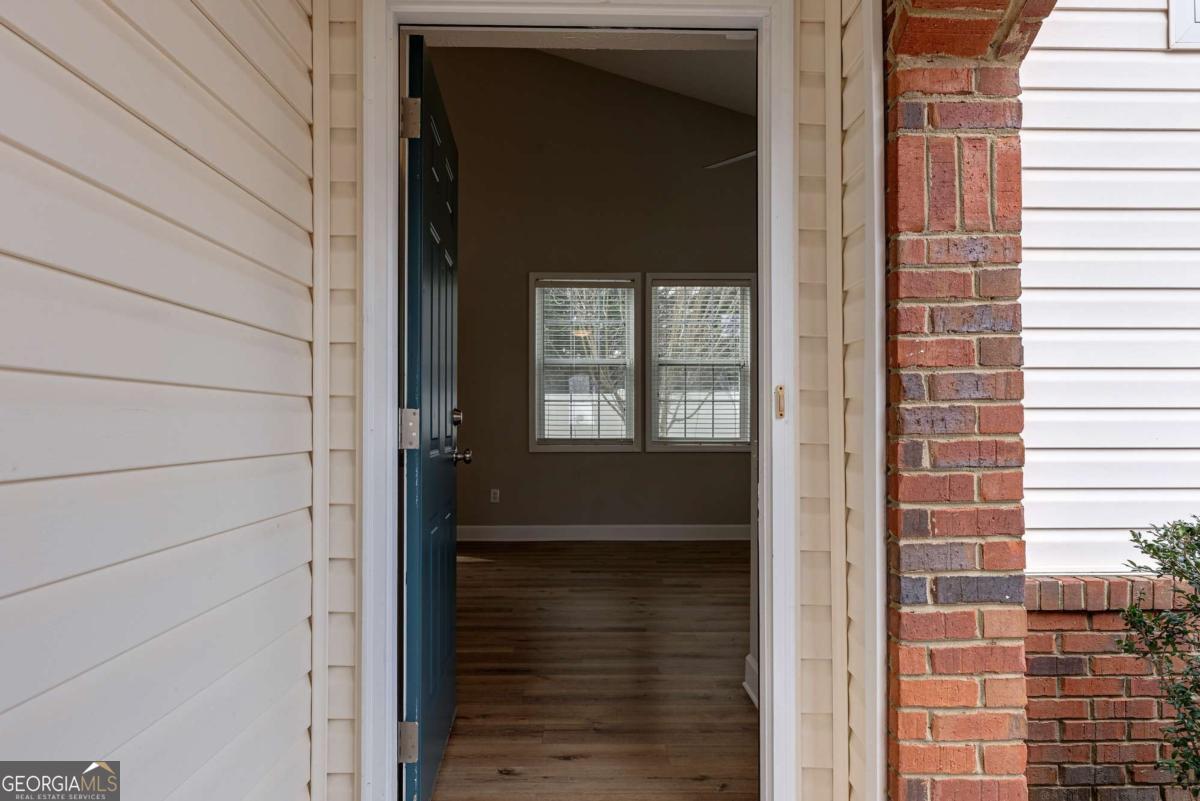 Avensong - Residential Lease