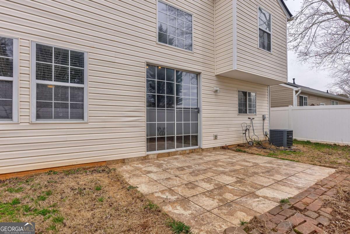Avensong - Residential Lease