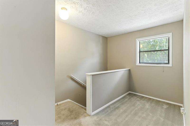 CEDAR CIRCLE - Residential