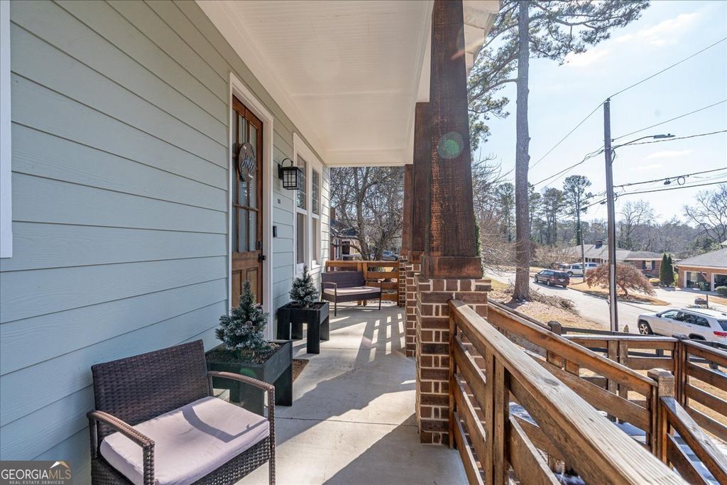 Photo of 435 Walton Street, Monroe, GA 30655 (MLS # 10688179)