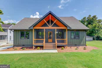 Single Family Residence at 195 Elm ST