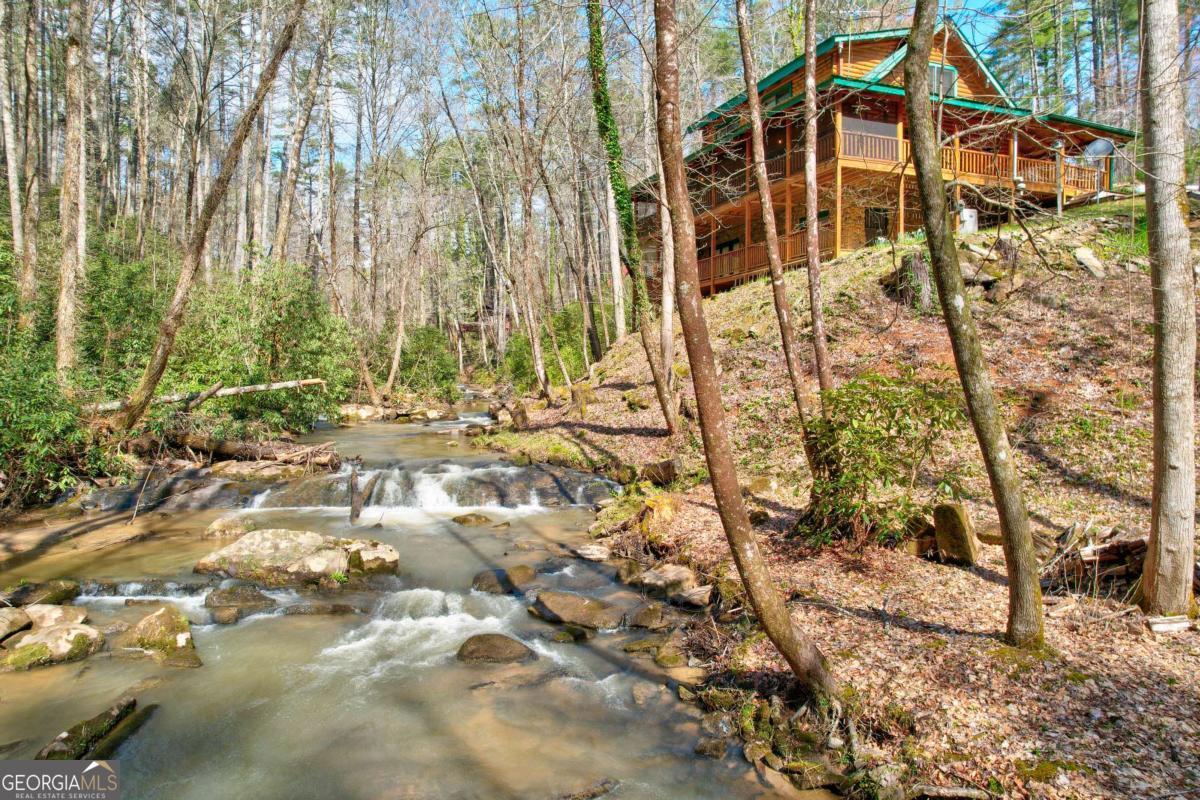 344 Camp David RD