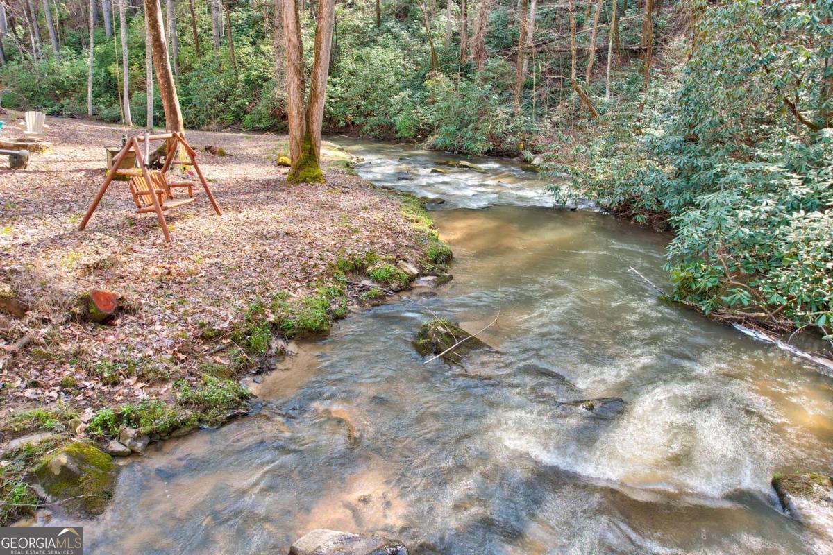 344 Camp David RD