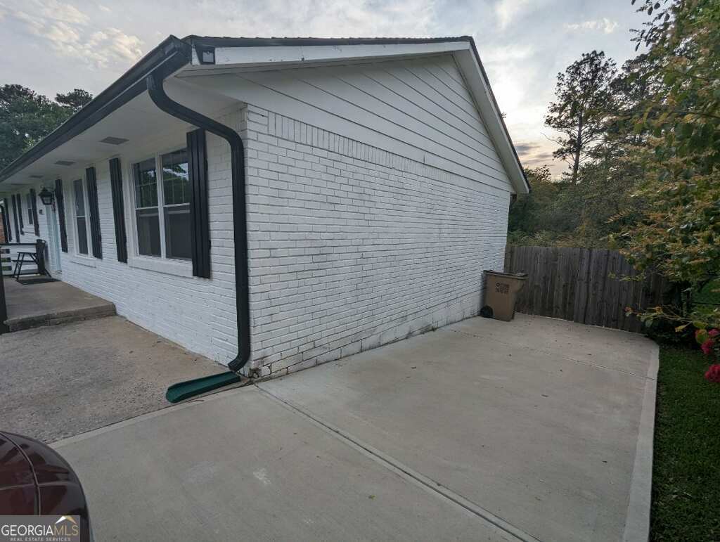 6977 Eunice DR