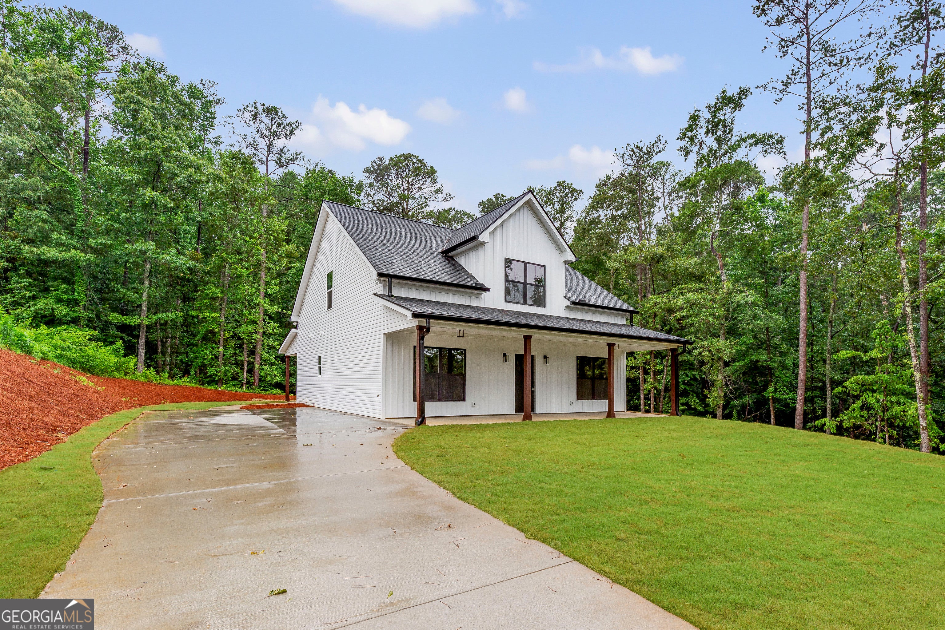 128 Creek DR