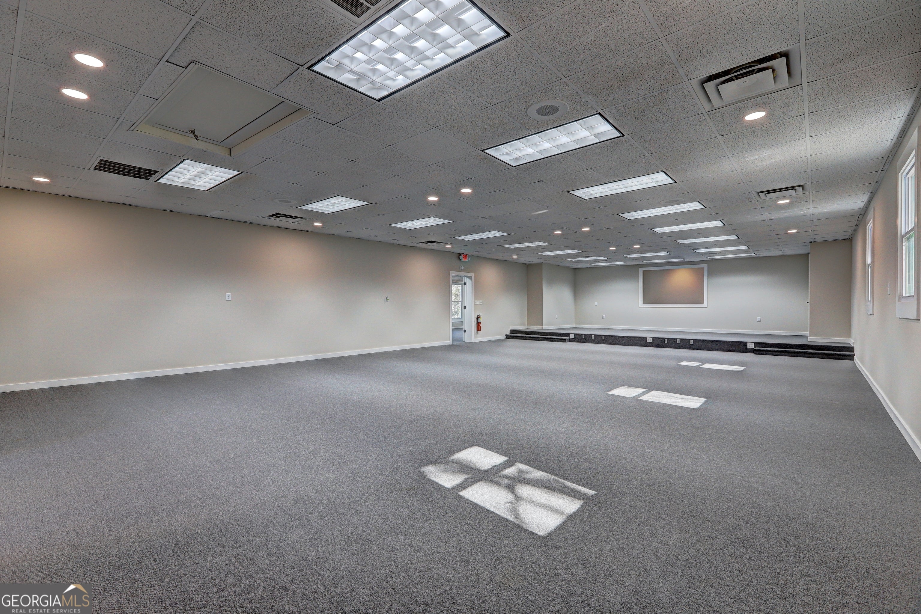 3470 N Highway 42