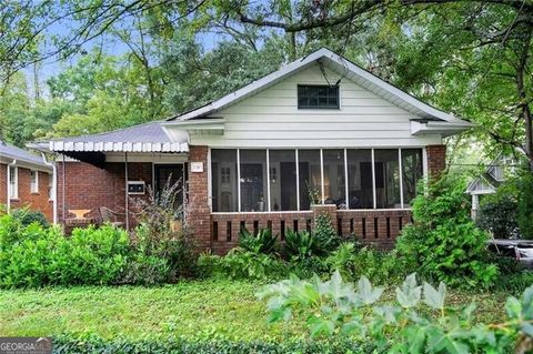 Photo of 1141 ROSEDALE Drive NE, Atlanta, GA 30306 (MLS # 10652005)