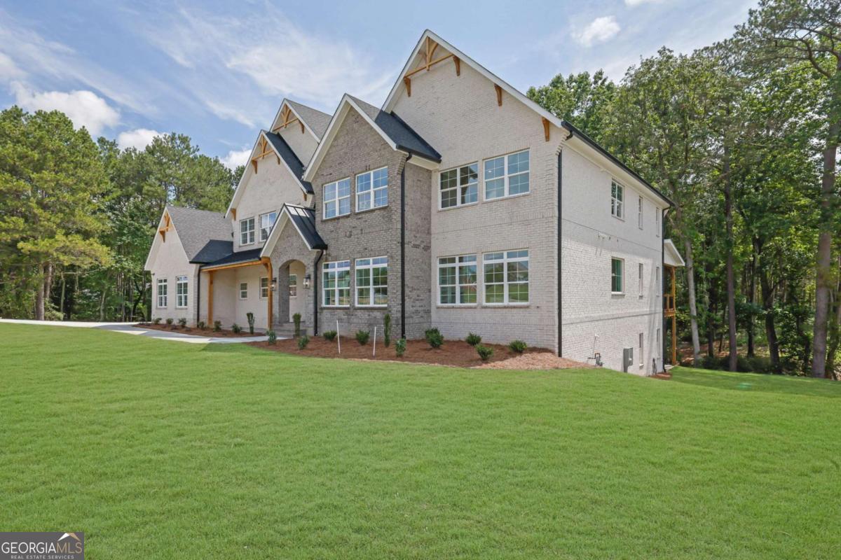 3903 INDIAN SHOALS RD SE