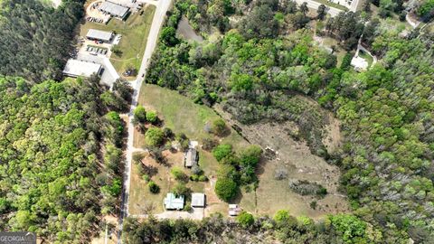 104 McIntosh TRL Sharpsburg GA 30277