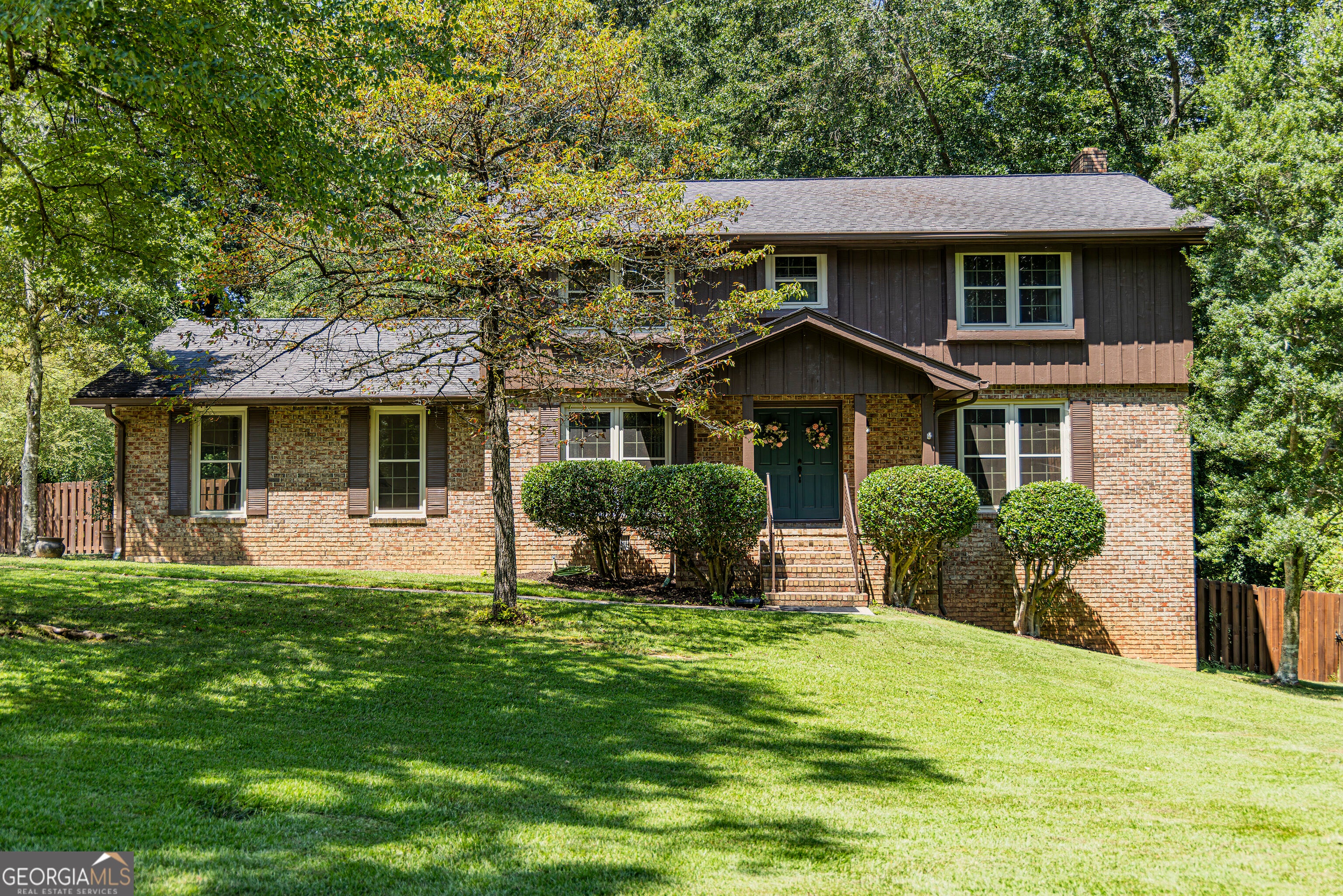 108 Rollingwood CIR NW