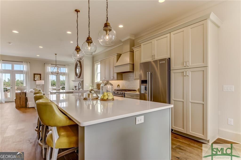 Savannah, Georgia 31401, United States, 3 Bedrooms Bedrooms, ,4 BathroomsBathrooms,Residential,Active,34739