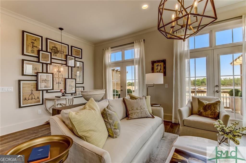 Savannah, Georgia 31401, United States, 3 Bedrooms Bedrooms, ,4 BathroomsBathrooms,Residential,Active,34739