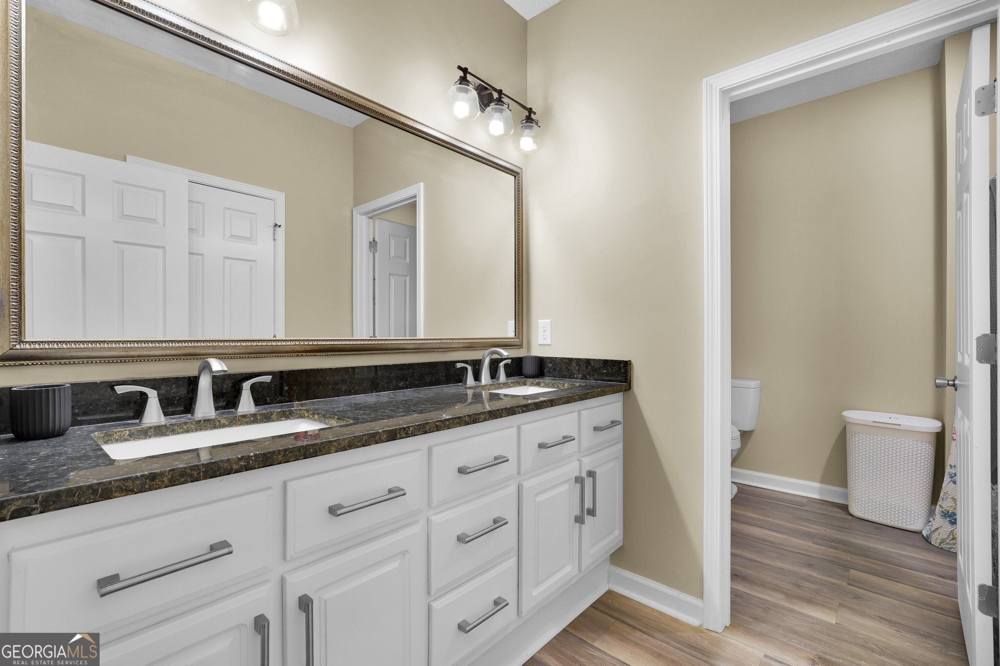 Statesboro, Georgia 30461, United States, 4 Bedrooms Bedrooms, ,3 BathroomsBathrooms,Residential,Active,118206