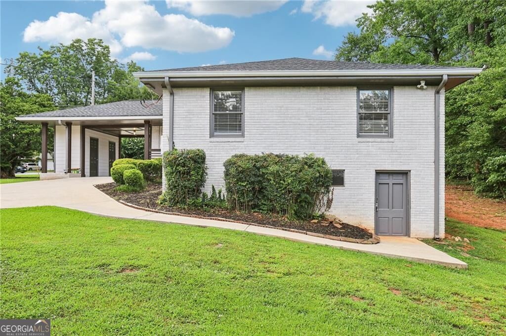 3731 N Druid Hills RD