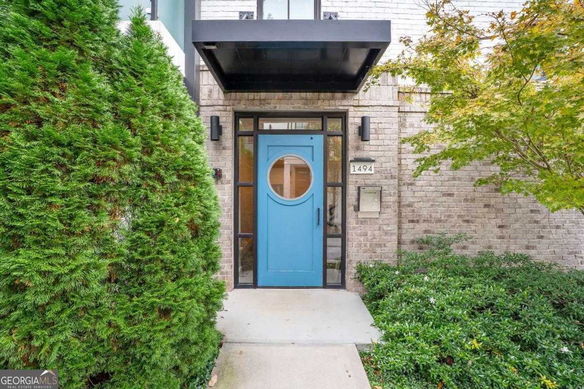 1494 Red Fox DR NE D