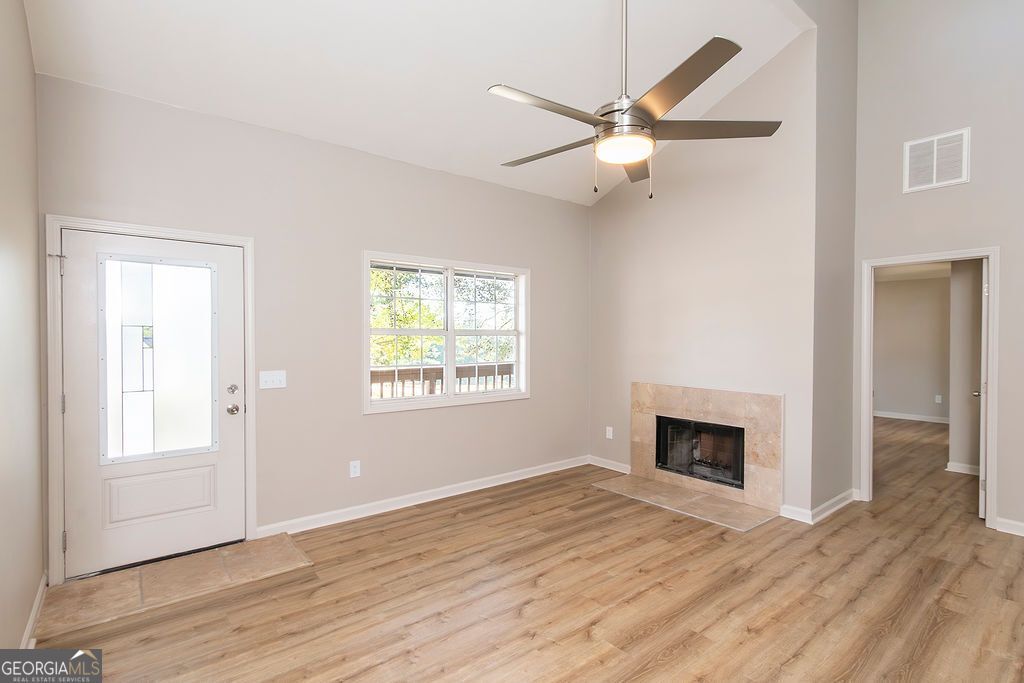 Photo of 2223 Papp Drive, Gainesville, GA 30506 (MLS # 10679260)