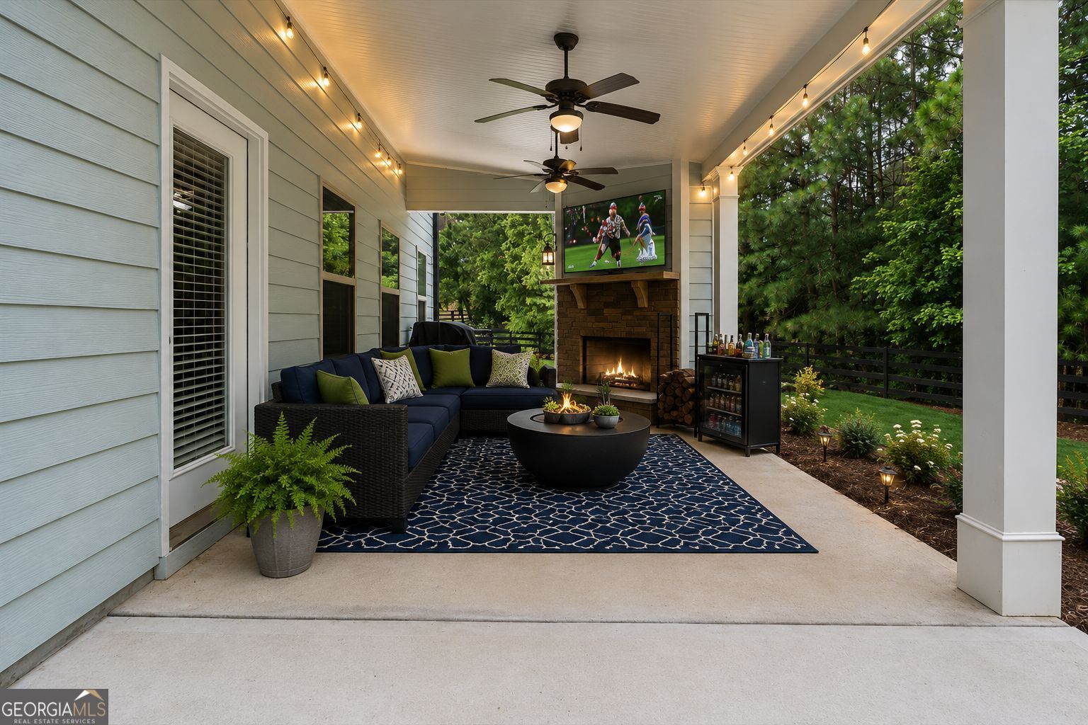 99 White Magnolia WAY