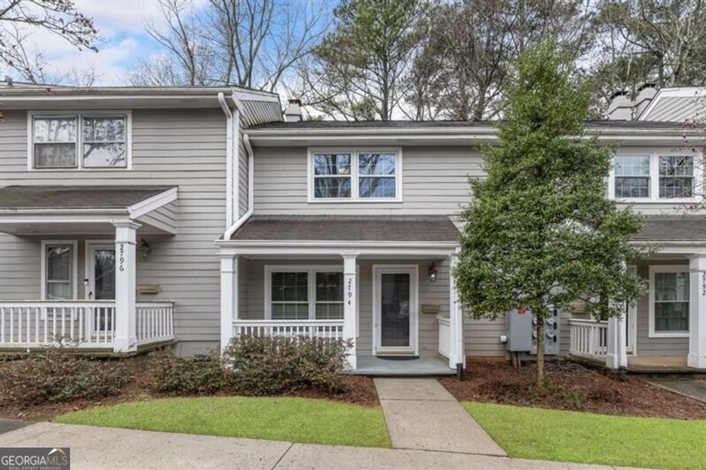 Photo of 2794 Farmstead Road SE, Smyrna, GA 30080 (MLS # 10762586)