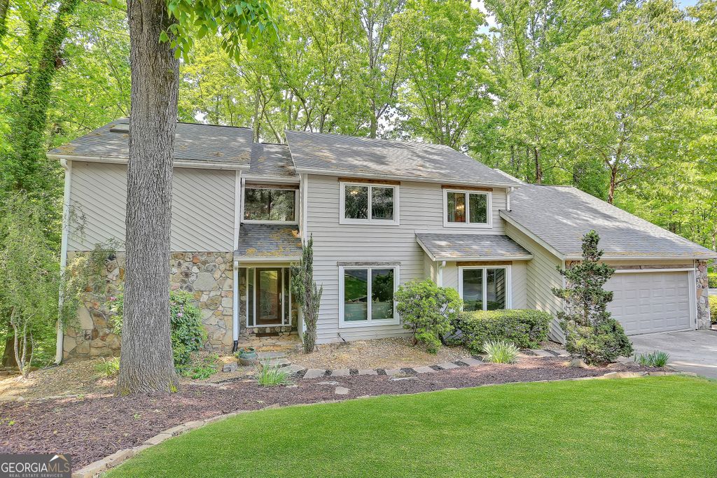 Photo of 345 Clear Creek Court, Roswell, GA 30076 (MLS # 10753496)