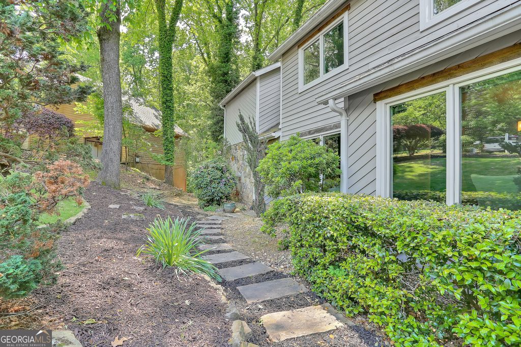 Photo of 345 Clear Creek Court, Roswell, GA 30076 (MLS # 10753496)