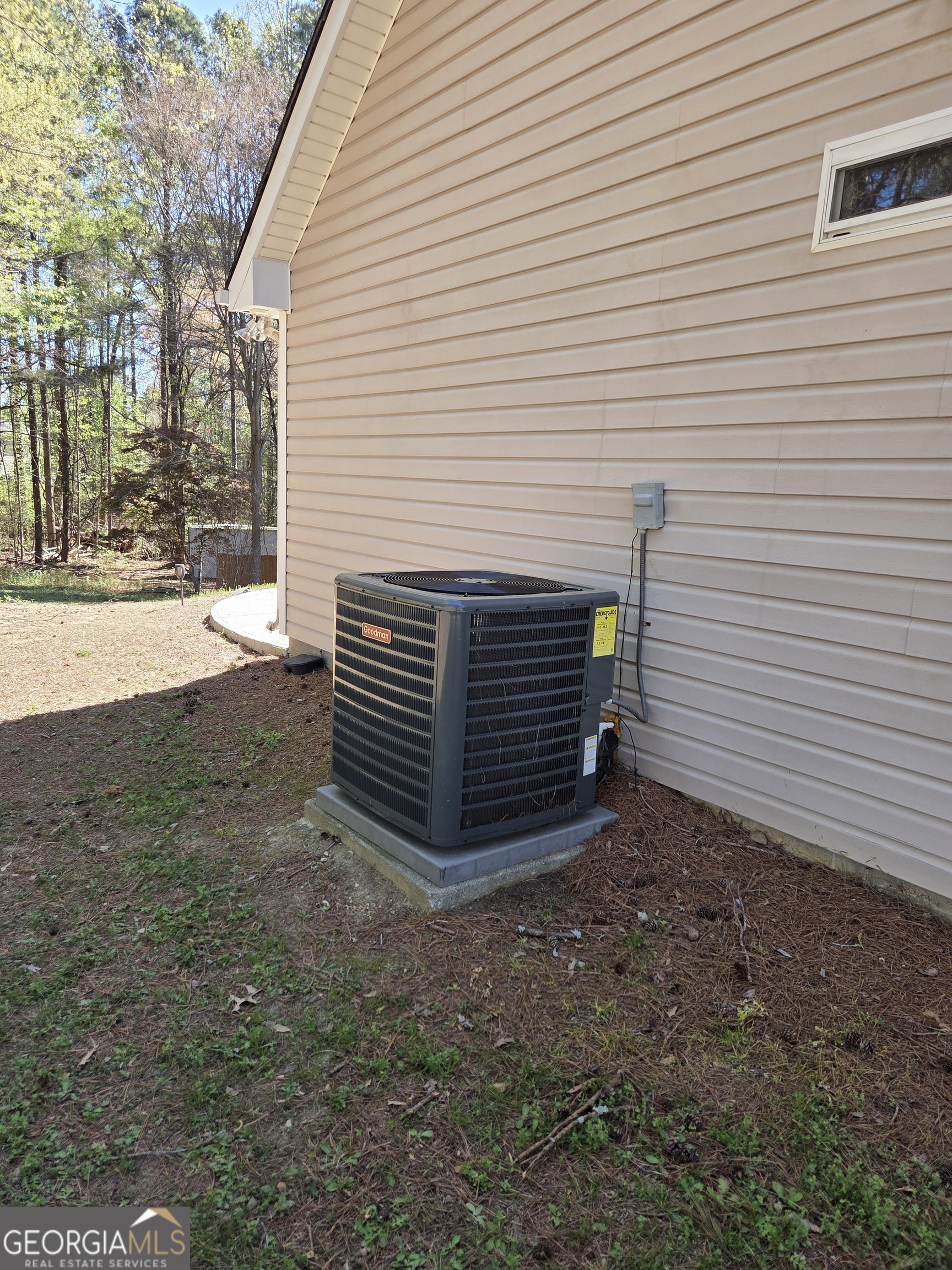 2575 Hamilton Parc LN