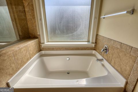listing image 50