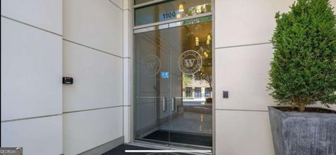 Photo of 1100 HOWELL MILL Road NW #302, Atlanta, GA 30318 (MLS # 10578523)