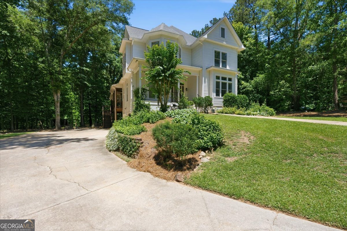 108 Magnolia CT