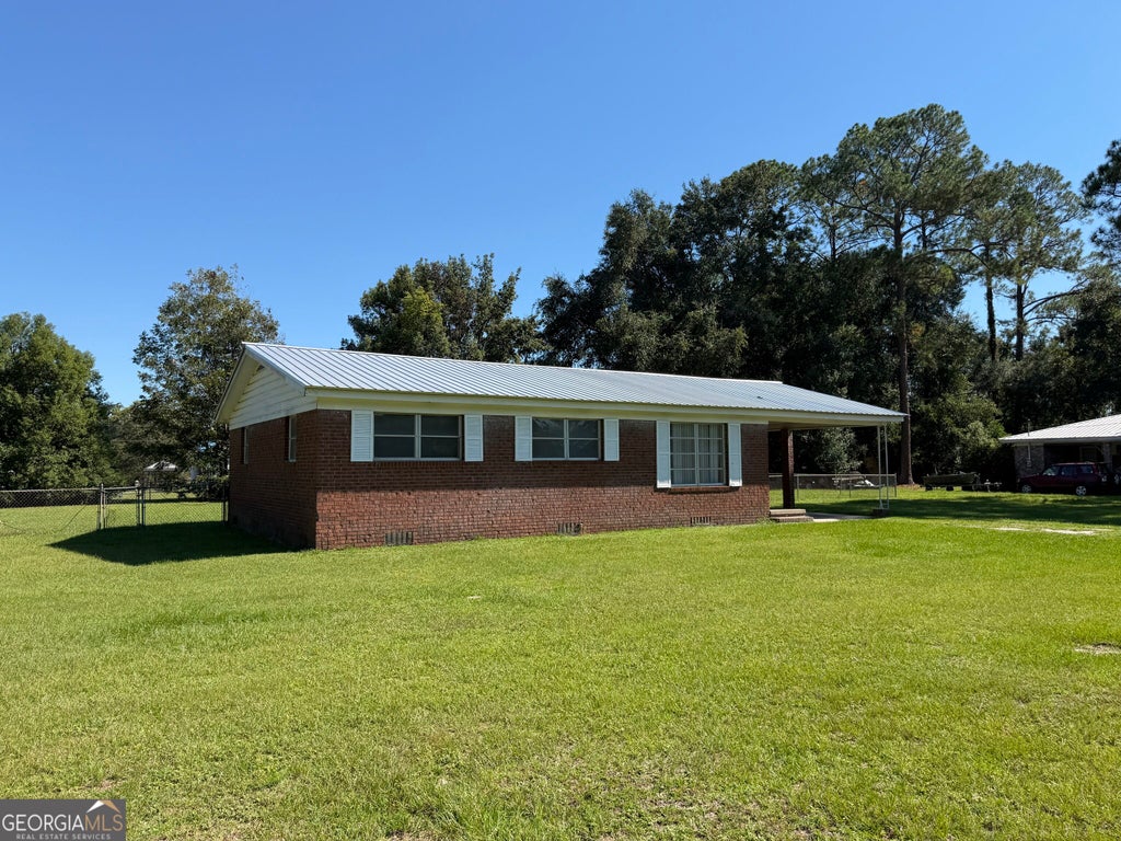 Photo of 2108 Mayfair Place, Waycross, GA 31501 (MLS # 10872700)