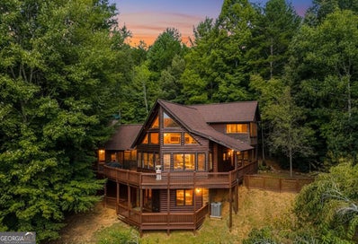 153 Beavers CV Morganton GA 30560