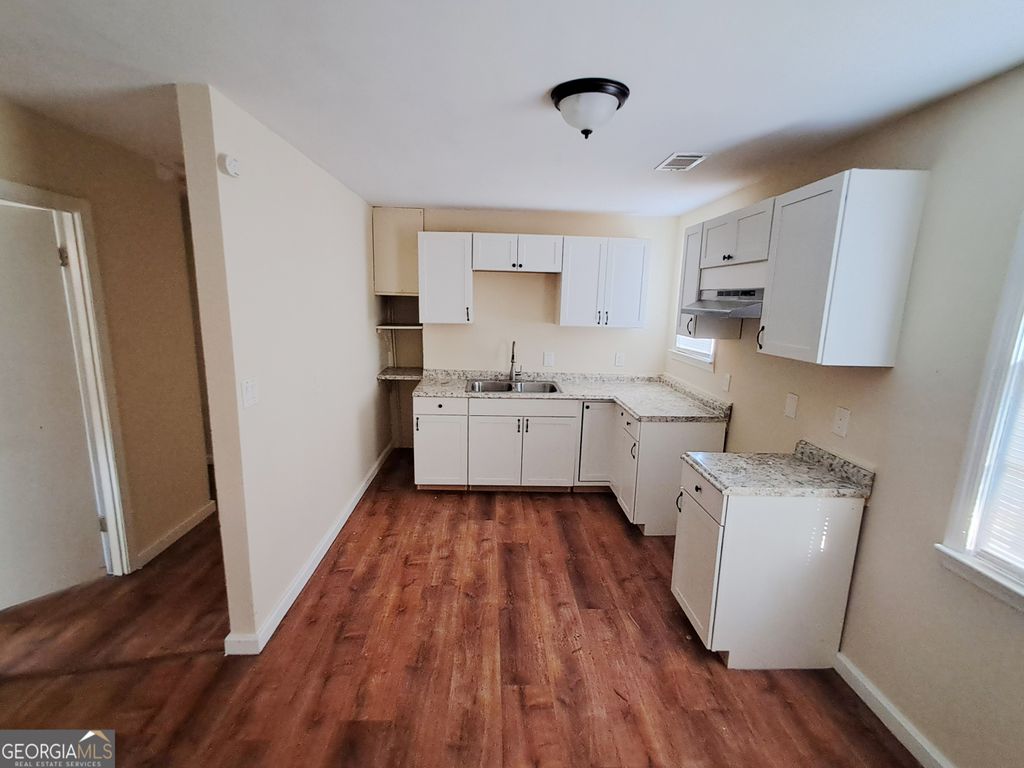 Photo of 815 Edwards Avenue, Macon, GA 31204 (MLS # 10770698)