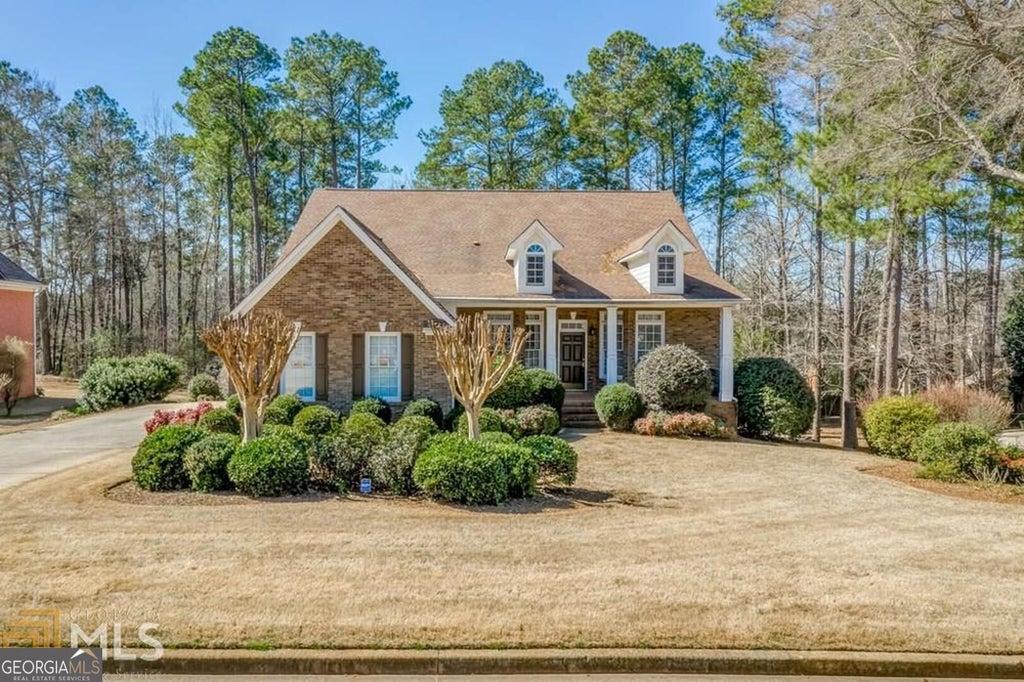Photo of 2940 Weatherstone Circle SE, Conyers, GA 30094 (MLS # 10836541)