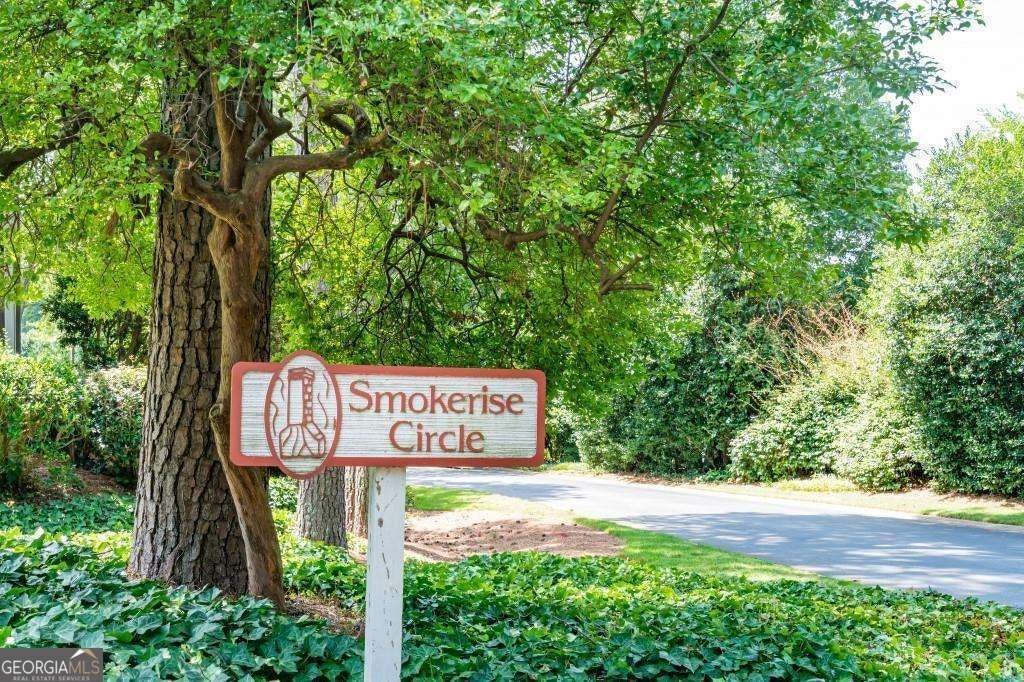 408 Smokerise CIR SE