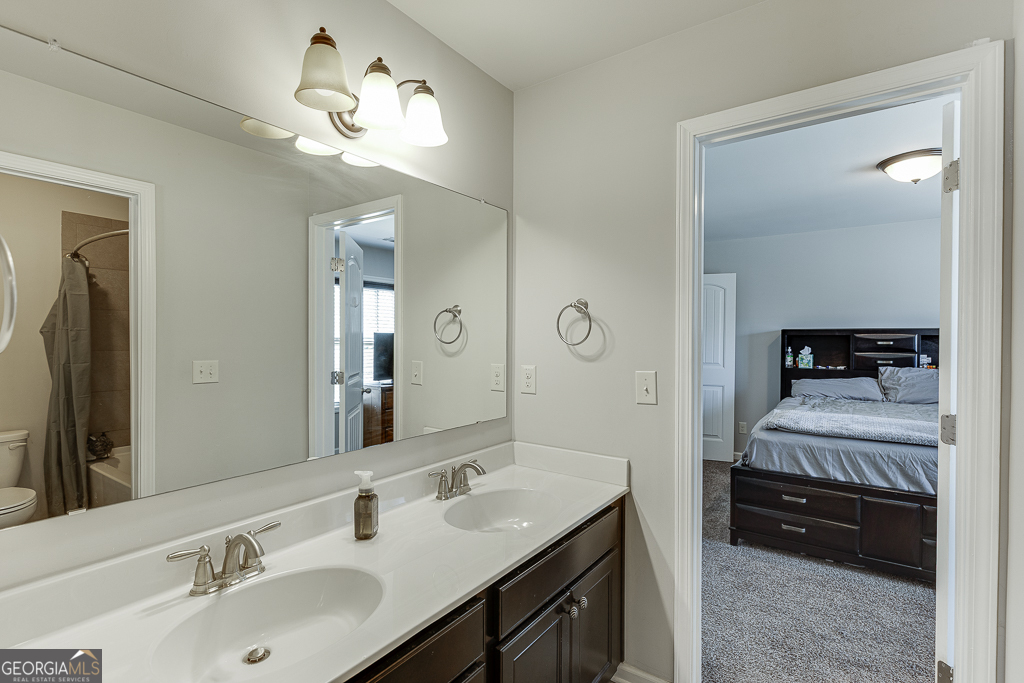 Whispering Creeks - Residential