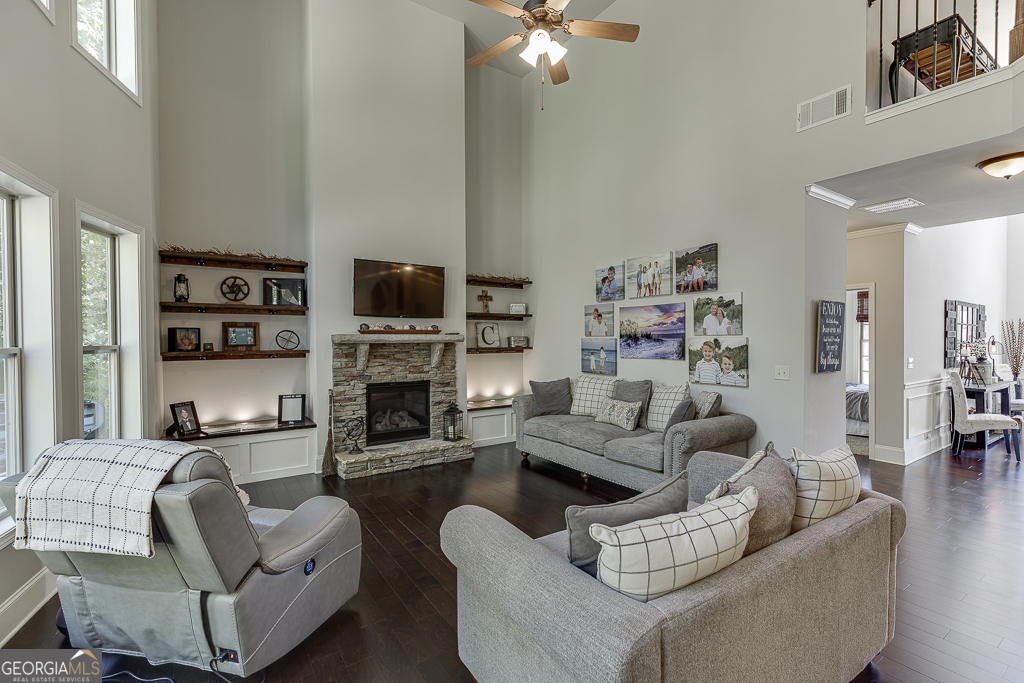 Whispering Creeks - Residential